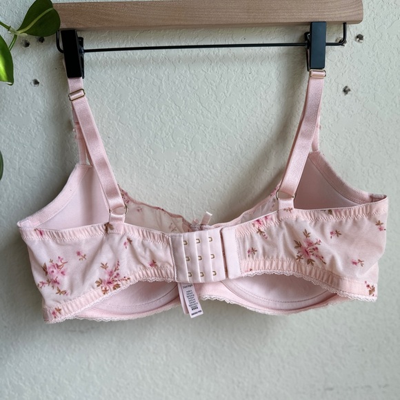 VS Bra- half coverage - Picture 3 of 4